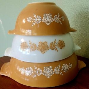 Set of PYREX Butterfly Gold Cinderella Mixing Nesting Bowls Ovenware 442 443 444